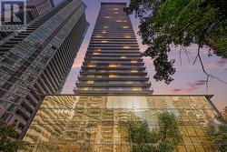 1503 - 33 CHARLES STREET E Toronto, ON M4Y 1R9