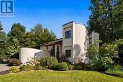 3599 DELSON DRIVE  Ottawa, ON K4B 1K6
