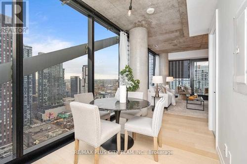 2701 - 224 KING STREET W , Toronto, Ontario M5V 1H8 4