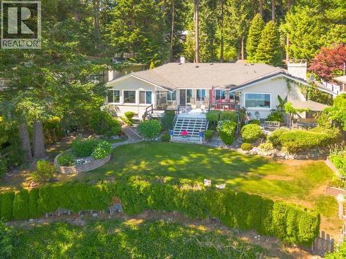 9081 Stager Road, Powell River, BC 