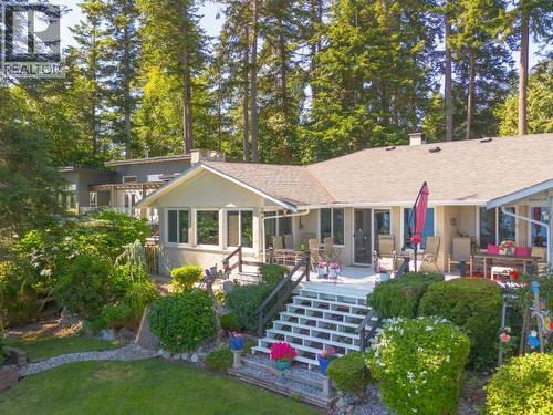 9081 Stager Road, Powell River, BC 