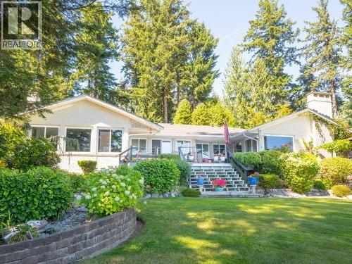 9081 Stager Road, Powell River, BC 