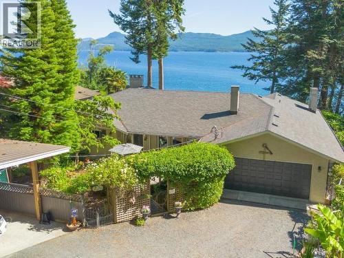 9081 Stager Road, Powell River, BC 