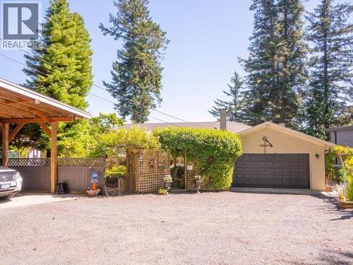 9081 Stager Road, Powell River, BC 