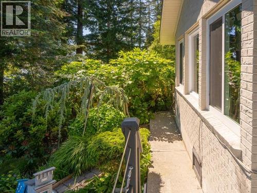 9081 Stager Road, Powell River, BC 