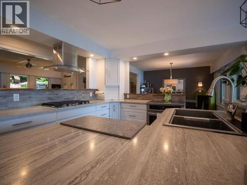 9081 Stager Road, Powell River, BC 