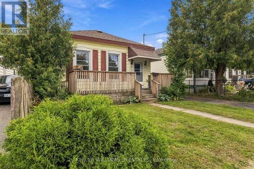 573 HILL STREET , London East (East K), Ontario N6B 1E9 3