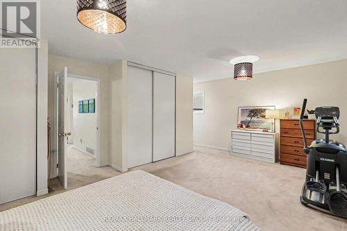 267 St Laurent Boulevard, Ottawa, ON 