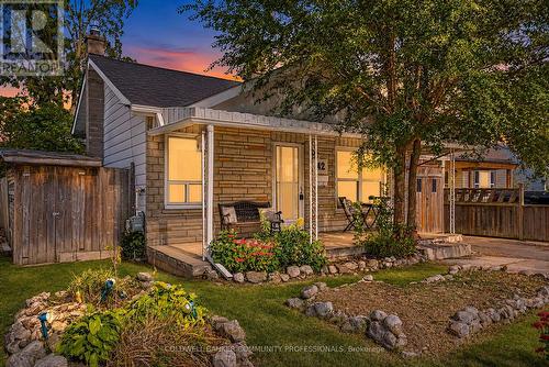 42 SANDERSON STREET  Brantford, ON N3S 2V2
