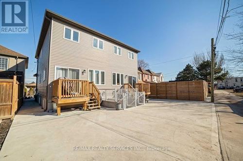 76 Burton Street, Hamilton, ON 