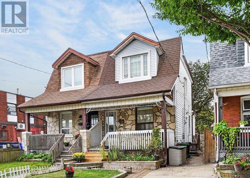 12 ELDON AVENUE  Toronto, ON M4C 5G1
