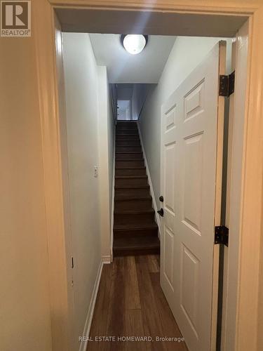86 CARLAW AVENUE , Toronto, Ontario M4M 2R7 4