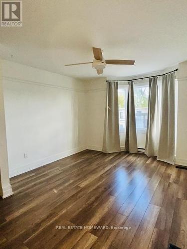 86 CARLAW AVENUE , Toronto, Ontario M4M 2R7 5
