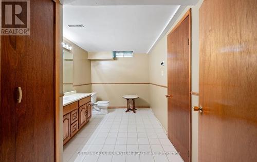 1896 Stoneybrook Court, Mississauga, ON 