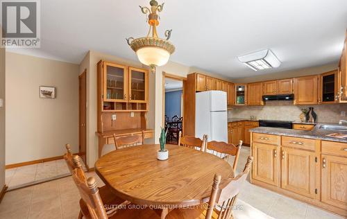 1896 Stoneybrook Court, Mississauga, ON 