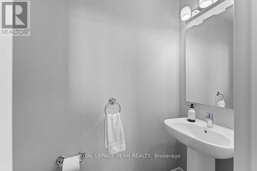 534 TUNGSTEN TERRACE , Ottawa, Ontario K4A 1A8 5