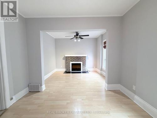 2 - 189 STINSON STREET , Hamilton, Ontario L8N 1T2 3