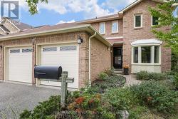 648 COGNAC CRESCENT  Pickering, ON L1X 1L8