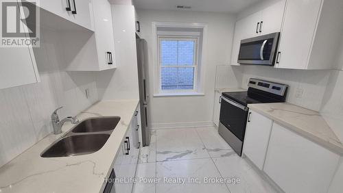 1U - 35 WELLINGTON STREET , Brantford, Ontario N3P 1S8 5