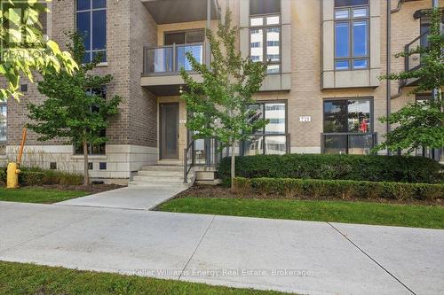65 - 721 LAWRENCE AVENUE W , Toronto (Yorkdale-Glen Park), Ontario M6A 0C6 2