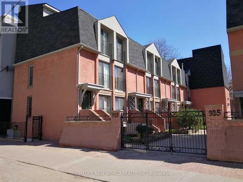 33 - 325 JARVIS STREET , Toronto, Ontario M5B 2C2