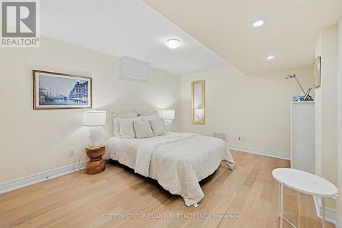 305 Caledon Avenue, Hamilton, ON 