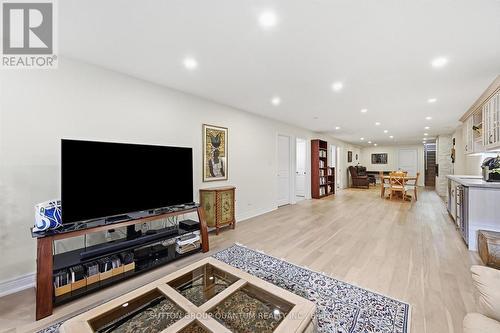 305 Caledon Avenue, Hamilton, ON 