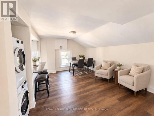 UPPER - 10496 ISLINGTON AVENUE , Vaughan, Ontario L0J 1C0 2