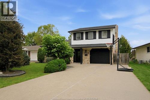 12224 ST THOMAS CRESCENT  Tecumseh, ON N8N 3J9