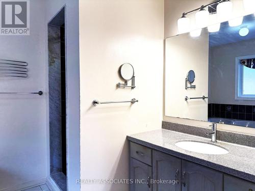 5577 Haddon Hall Road, Mississauga, ON 