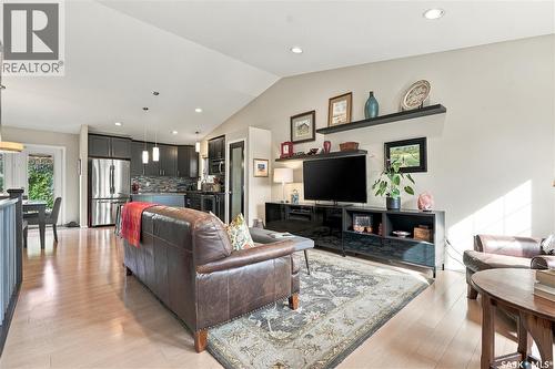 114 Senick Crescent, Saskatoon, SK 