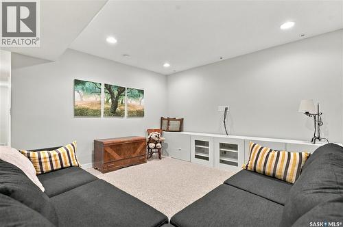 114 Senick Crescent, Saskatoon, SK 