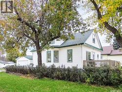 202 6th AVENUE E  Melville, SK S0A 2P0