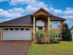 15 Larkspur Street Stratford, PE C1B 0H4
