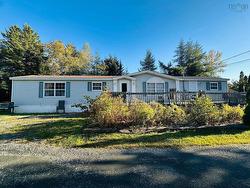 97 BRIAN Street  East Preston, NS B2Z 1H3