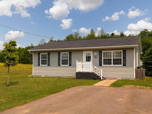 24 Longboat Drive  Charlottetown, PE C1C 0C3