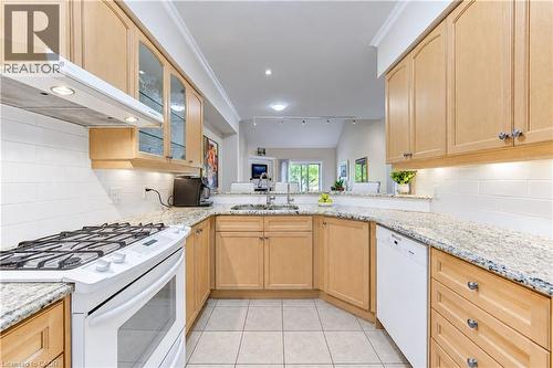 Open view to the Living room - 222 Chestnut Hill Crescent, Kitchener, ON 
