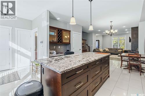 738 4Th Street E, Saskatoon, SK 
