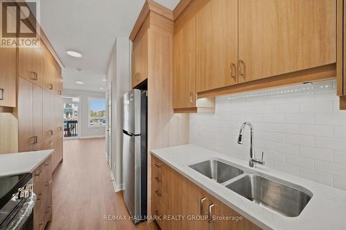 D - 142 CONSERVANCY DRIVE , Ottawa, Ontario K2J 7L2 3