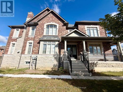 22 DUGGAN STREET , Aurora, Ontario L4G 0Y9 3