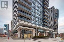 2419 - 5 SHEPPARD AVENUE E Toronto, ON M2N 2Z8