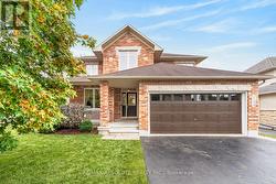 229 MARJAN CRESCENT  Ottawa, ON K2J 0N2