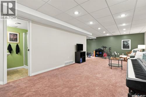 3174 Eastview, Saskatoon, SK 