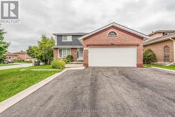 78 CROWN CRESCENT  Bradford West Gwillimbury, ON L3Z 2M1