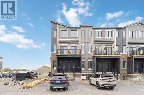 828 UTOPIE PRIVATE , Ottawa, Ontario K1W 0M5 2