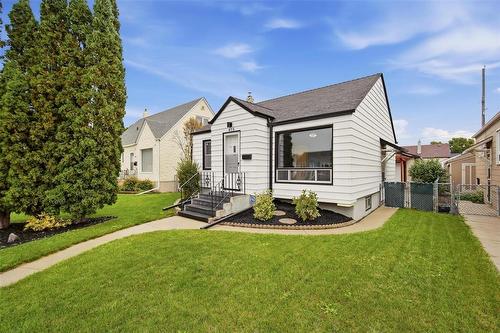Be sure to watch the video tour! - 873 Goulding Street, Winnipeg, MB 