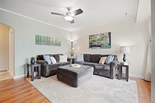 Living Room - 873 Goulding Street, Winnipeg, MB 