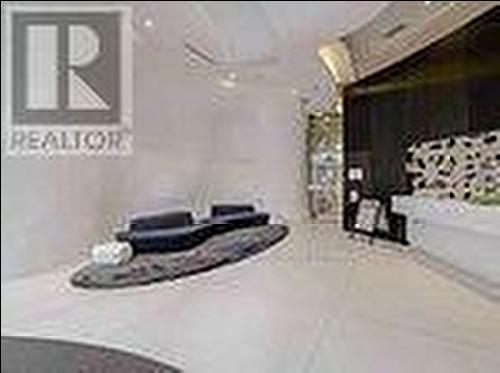 2911 - 1 BLOOR STREET E , Toronto, Ontario M4W 1A9 5