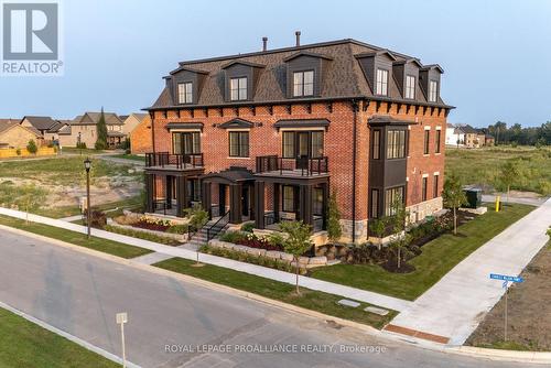 301 - 941 CHARLES WILSON PARKWAY , Cobourg, Ontario K9A 0L2 2