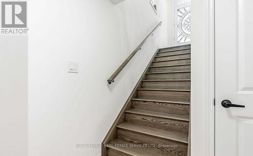 LOWER - 488 PARENT PLACE , Milton, Ontario L9E 1L4 3